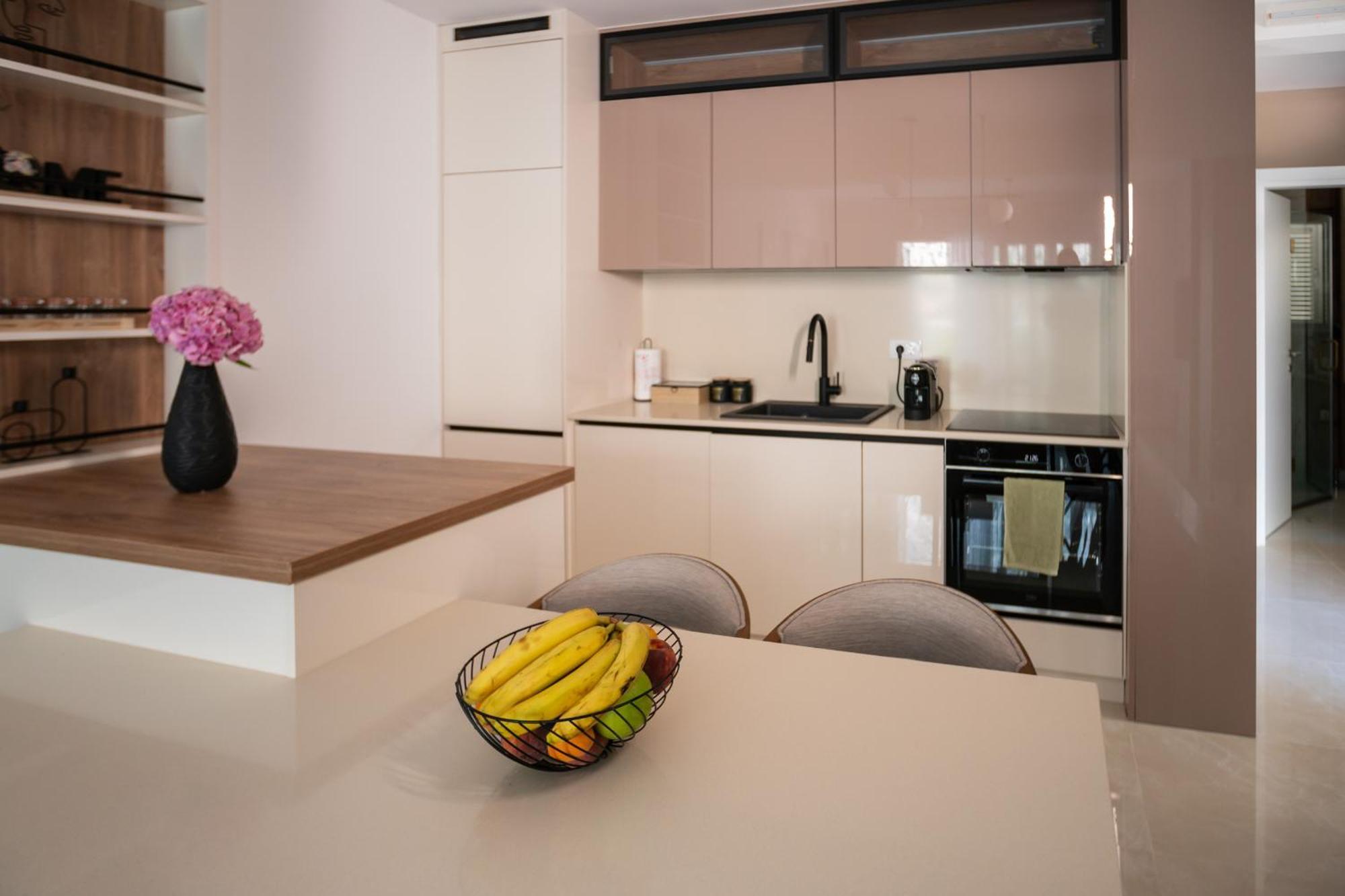 Chillout Apartment In Kotor Bay מראה חיצוני תמונה