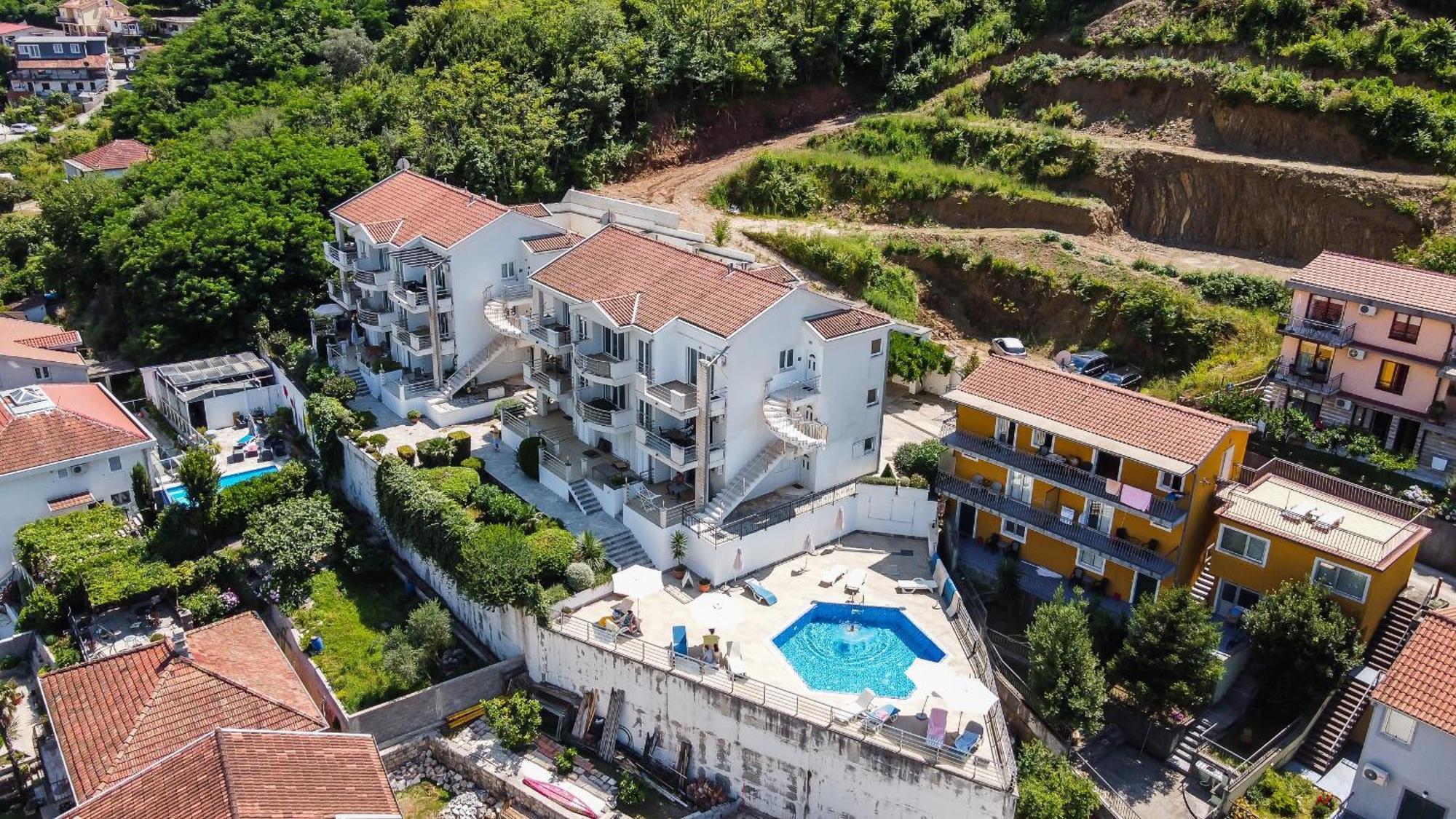Chillout Apartment In Kotor Bay מראה חיצוני תמונה